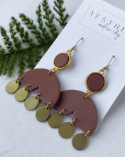 Load image into Gallery viewer, Bitterroot Earrings