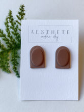 Load image into Gallery viewer, Archway Stud