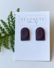 Load image into Gallery viewer, Archway Stud