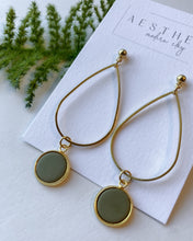 Load image into Gallery viewer, Vesper Earrings