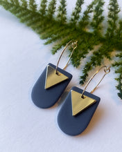 Load image into Gallery viewer, Loon Hoops