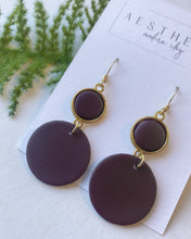 Load image into Gallery viewer, Gerbera Earrings