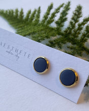 Load image into Gallery viewer, Nova Studs (medium)