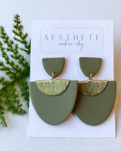 Load image into Gallery viewer, Lenora Earrings

