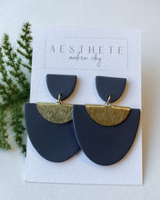Load image into Gallery viewer, Lenora Earrings

