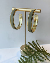 Load image into Gallery viewer, Hilltop Hoops
