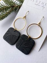 Load image into Gallery viewer, Gardenia Earrings
