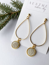 Load image into Gallery viewer, Vesper Earrings
