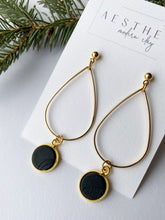 Load image into Gallery viewer, Vesper Earrings
