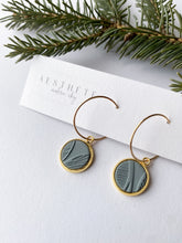 Load image into Gallery viewer, Stella Hoops
