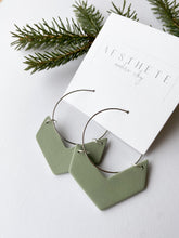 Load image into Gallery viewer, Agave Hoops - Silver
