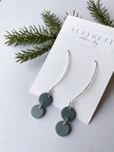 Load image into Gallery viewer, Elowen Earrings - Silver
