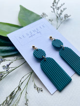 Load image into Gallery viewer, Aurora Earrings
